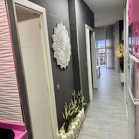 公寓 Pinkapartament Vistas Al Mar Center *