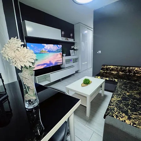 Daire Luxury Pink Centro Vistas Al Mar Torremolinos